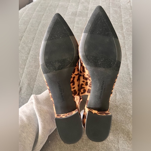 NWOT BANANA REPUBLIC SZ 9 Cheetah Print Slingback Block Heels - Picture 4 of 7